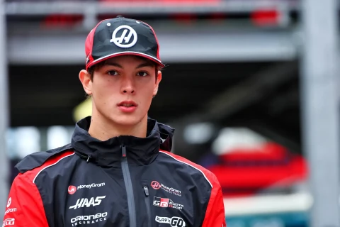 20-летний пилот "Хаас" может получить дисквалификацию на старте сезона