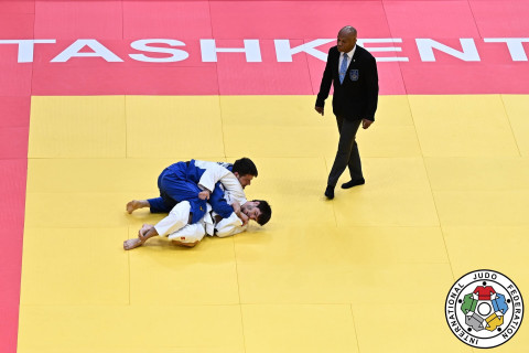 Омар Раджабли завоевал золотую медаль на турнире "Большого шлема" - ФОТО