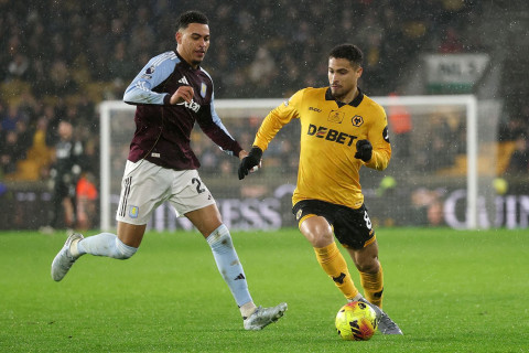 "Астон Вилла" уступила последней команде АПЛ - ВИДЕО