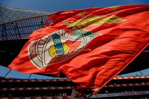 ТВ "Бенфики" представил виртуальную таблицу Примейры без учета судейских ошибок