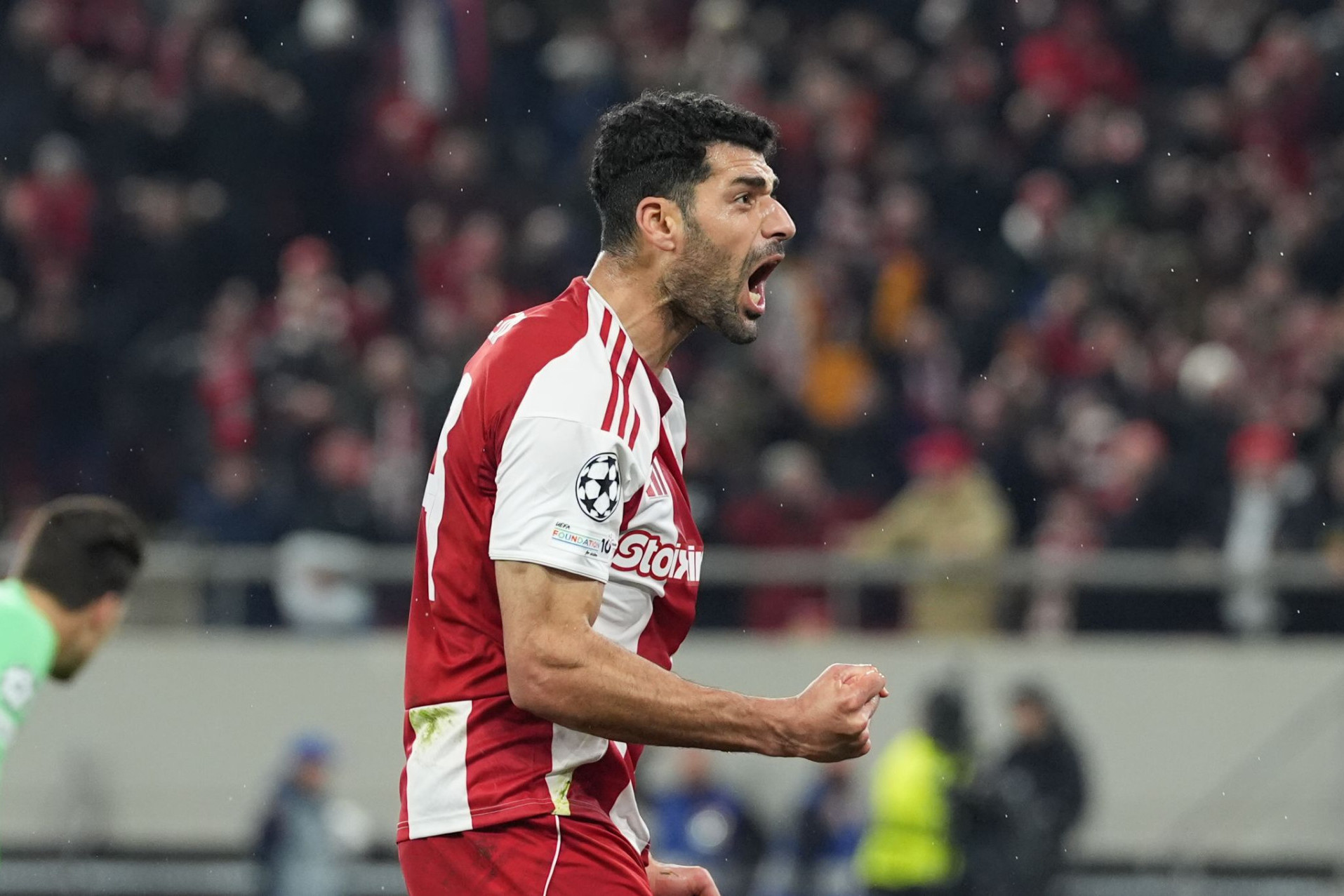 Mehdi Taremi ölkəsini müdafiə etmək məqsədi ilə vətəninə qayıtmaq istəyir