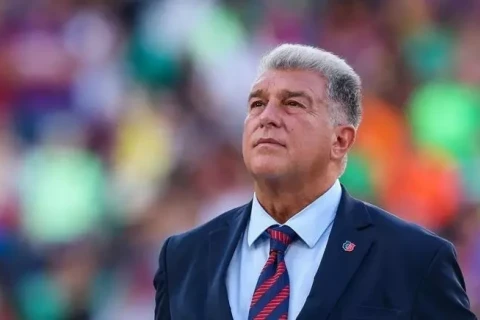 Laporta “Barselona” prezidenti seçkilərində iştirak etmək üçün 8171 imza toplayıb