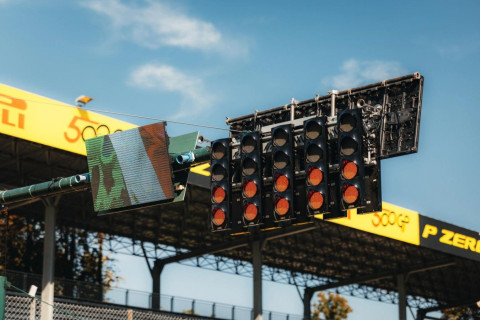 Yaxın Şərqdəki münaqişə səbəbindən “Formula-1” mövsümü 22 yarışa qədər qısaldıla bilər