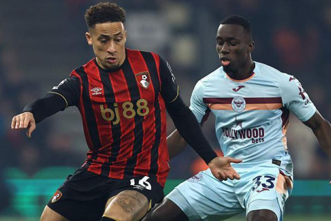 "Борнмут" и "Брентфорд" разошлись миром