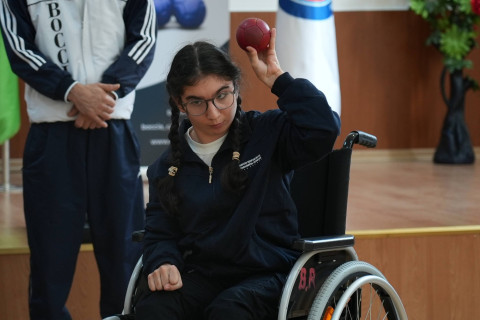 Fiziki məhdudiyyətli idmançılar arasında boccia yarışının qalibləri məlum olub