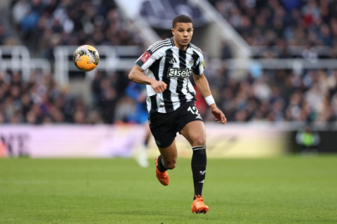 "МЮ" интересен Малик Тшау