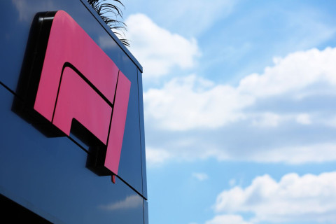 Komandalar F1 rəhbərliyi ilə Yaxın Şərqdə “Qran Pri”lərin perspektivlərini müzakirə edəcəklər