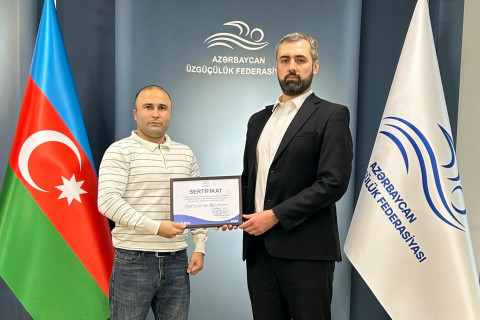 Житель Губы проплыл 10 часов без перерыва