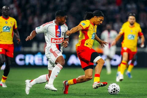 Fransa Kuboku: “Lans” penaltilərlə mərhələ adlayıb