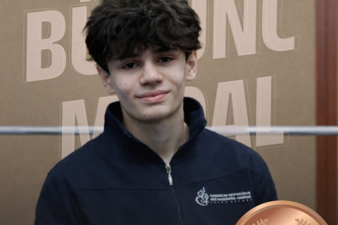 Азербайджанский спортсмен завоевал две бронзы на чемпионате Европы