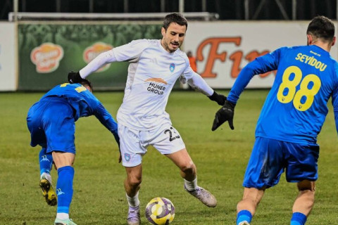 “Kəpəz” ölkə kubokunda 35-ci məğlubiyyətini aldı