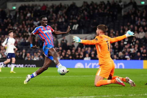 VAR-da nadir hadisə: Burnu ilə ofsayta düşdü - VİDEO