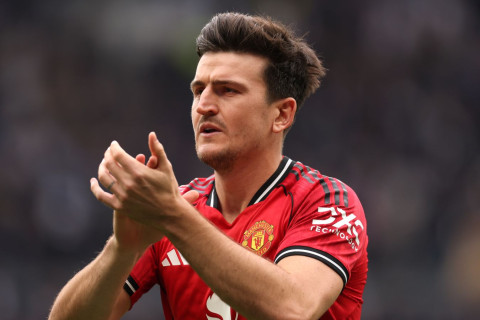 Maquayr dava işini bağlamaq üçün rüşvət verməkdən imtina edib - Daily Mail