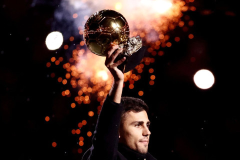 “Real Madrid” Rodri və Şlotterbekin transferi üçün 100 milyon avro ayırmaq niyyətindədir