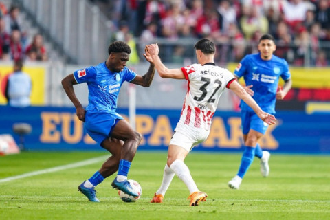 Бундеслига: "Байер" и "Фрайбург" выдали результативную ничью, "Гамбург" победил "Вольфсбург"