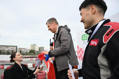 Diplomatlar arasında kartinq yarışı təşkil edilib - FOTO