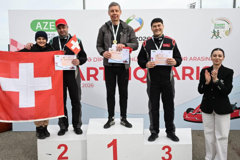 Diplomatlar arasında kartinq yarışı təşkil edilib - FOTO