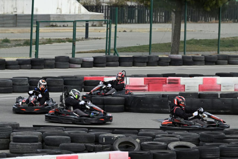 Diplomatlar arasında kartinq yarışı təşkil edilib - FOTO