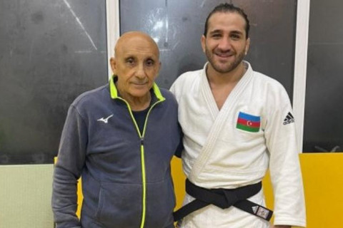 Тренер объяснил, почему Хидаят Гейдаров не смог согнать вес