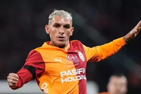 “Qalatasaray”da Lukas Toreyra müjdəsi: “Uzun illər burada qalmaq istəyirəm”