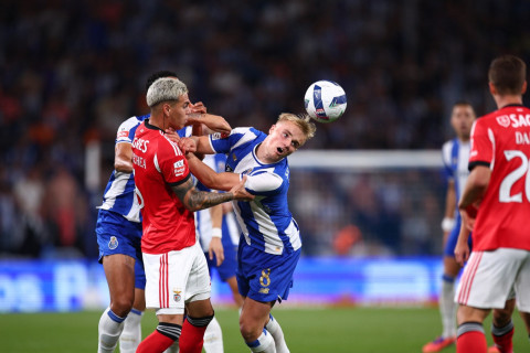 Portuqaliyada dramatik oyun: “Portu” qaçdı, “Benfika” yaxaladı - VİDEO