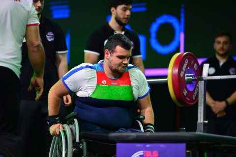 Parapauerliftinqçi Rəsul Zəkiyev Avropa Açıq çempionatında gümüş medal qazanıb
