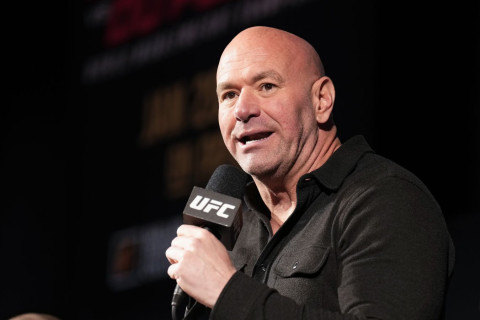 Dana Uayt Konor Makqreqorla növbəti döyüşü ilə bağlı danışıqlardan söz açıb