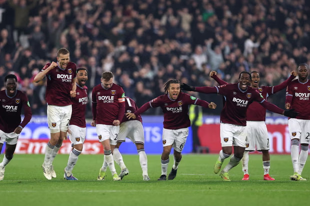 İngiltərə Kuboku: “Vest Hem” dörddəbir finala vəsiqə qazanıb