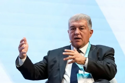 Laporta: “72 il ərzində hakimlərə keçmiş “Real Madrid” direktorlarının rəhbərlik etməsi utancverici deyil?”