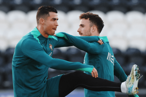 Meksika mətbuatından inanılmaz xəta: Vəfat etmiş futbolçunu milliyə “çağırdılar” - FOTO