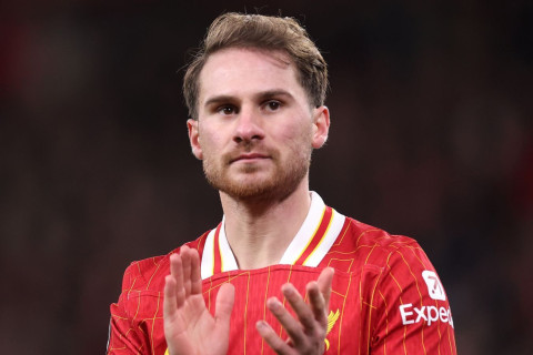 “Liverpul”un yarımmüdafiəçisi: “Komandamız Çempionlar Liqasını qazanmağa qadirdir”