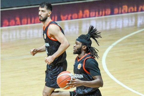 "Лянкяран" расстался с американским баскетболистом