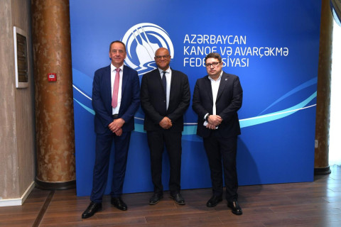 Beynəlxalq federasiya rəhbərləri Bakıda avarçəkmə məşqlərini izləyiblər