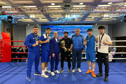 Боксеры Азербайджана завоевали четыре медали на "Адриатической жемчужине"