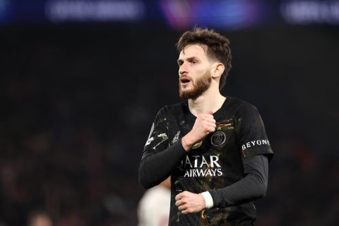 Valverde, Kvaratsxeliya və Kurtua Çempionlar Liqasında həftənin komandasında