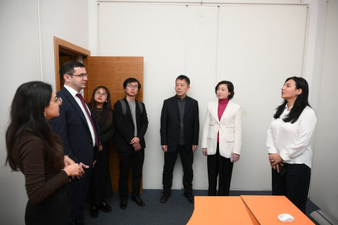 Çinin Hunan əyalətinin nümayəndə heyəti Azərbaycan İdman Akademiyasında olub - FOTO