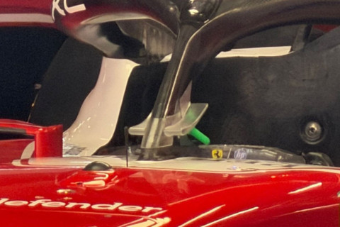 На болиде "Феррари" замечена еще одна аэродинамическая новинка