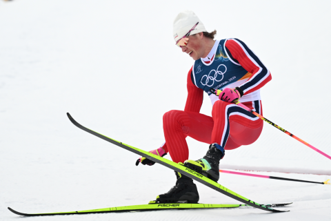 Klaebo üçün mövsüm təhlükədə: Norveçli ulduz beyin silkələnməsi alıb - FOTO