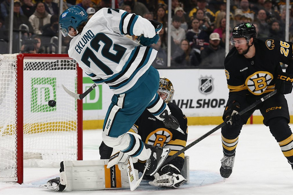 Hokkeydə mövsümün qolu vurulub - VİDEO