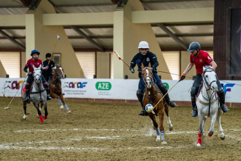 Peşəkar Çövkən Liqasında yeni mövsümə başlanılıb - FOTO/VİDEO