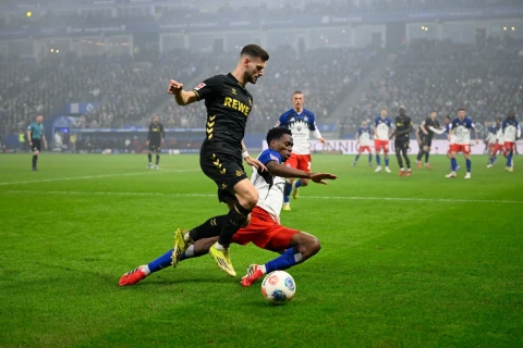 "Гамбург" и "Кельн" сыграли вничью - ОБНОВЛЕНО - ВИДЕО