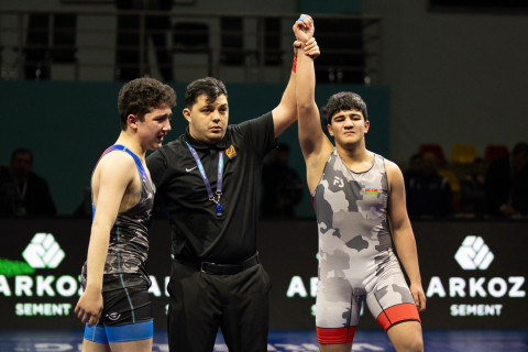 U-15 Azərbaycan çempionatında altı çəki dərəcəsində qaliblər müəyyənləşdi - YENİLƏNİR + FOTO