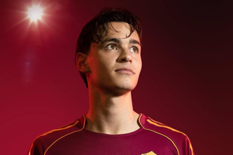 “Roma” yeni titul sponsorunu açıqladı: Razılaşma mübahisəli qarşılandı