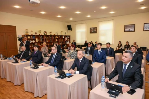 Vüqar Əhmədov növbəti dörd il müddətinə Azərbaycan Su İdmanı Növləri Federasiyasının prezidenti seçilib - FOTO