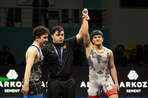 U-15 Azərbaycan çempionatında altı çəki dərəcəsində qaliblər müəyyənləşdi - YENİLƏNİR + FOTO