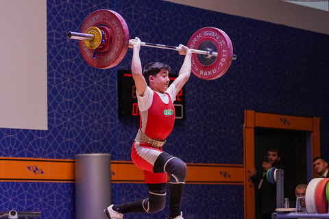 Azərbaycan çempionatı: Kişi ağırlıqqaldıranlar arasında qaliblər müəyyənləşib - FOTO