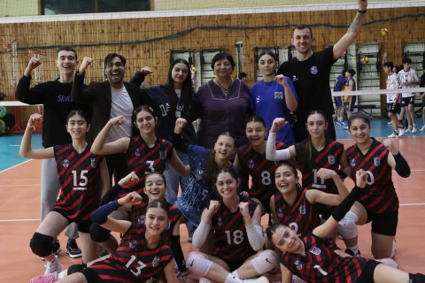 Voleybol üzrə Azərbaycan birinciliyində çempionlar bəlli olub - FOTO