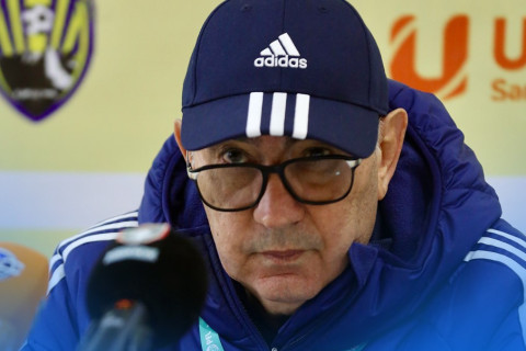 Kurban Berdiyev: “Liderlərə qarşı olan köklənmə bu cür oyunlarda olmur”