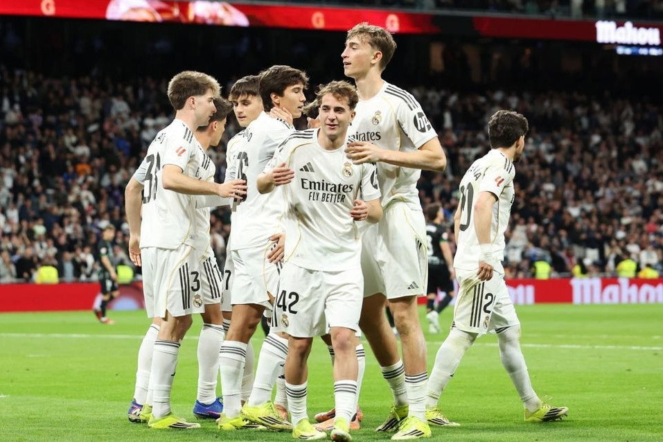 “Real Madrid” öz meydançasında “Elçe”ni darmadağın edib