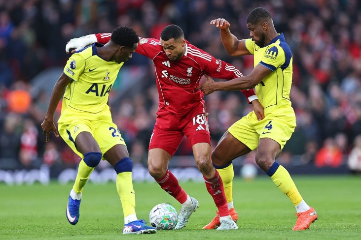 Premyerliqa: Rişarlisonun son dəqiqə qolu “Tottenhem”i xilas etdi - YENİLƏNİB + VİDEO